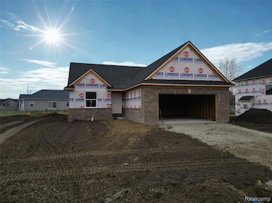 10206 Hunt Dr, Davison, MI 48423 - photo 2