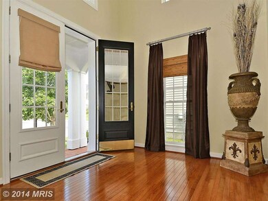 25754 S Village Dr, Chantilly, VA 20152 - photo 2