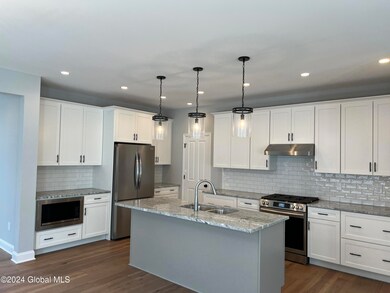 28 Daintree Dr, Saratoga Springs, NY 12866 - photo 5