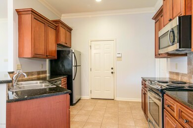 5 kitchen 1