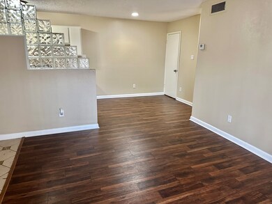 2750 Holly Hall St unit 703, Houston, TX 77054 - photo 3