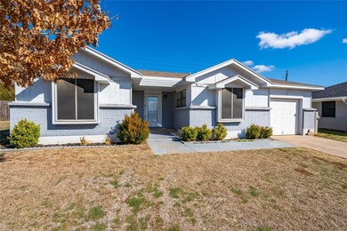 7941 Bonnie Cir, Abilene, TX 79606 - photo 2