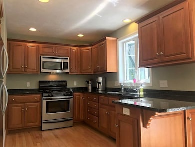 25 Albacore Way unit A, Portsmouth, NH 03801 - photo 2