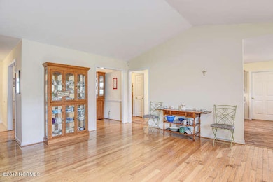 104 Rockford Ct, Jacksonville, NC 28540 - photo 6