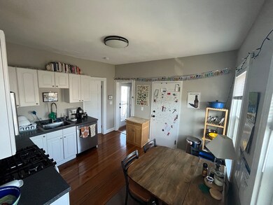 83 Beacon St unit 2, Somerville, MA 02143 - photo 2