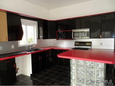 29 Sky Way Ln, Burnsville, NC 28714 - photo 5