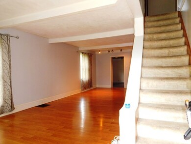 626 Suffolk Ave, Westchester, IL 60154 - photo 5