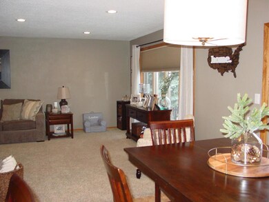 1221 S 23rd St, Grand Forks, ND 58201 - photo 7