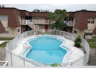 4528 SW 54th St unit 304B, Fort Lauderdale, FL 33314 - photo 2