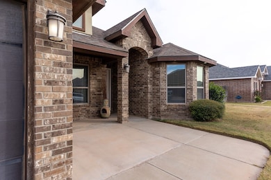 6002 Valley View St, Midland, TX 79705 - photo 2