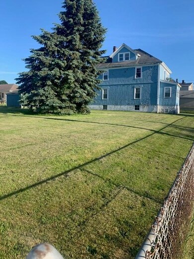 324 King St, Fall River, MA 02724 - photo 4