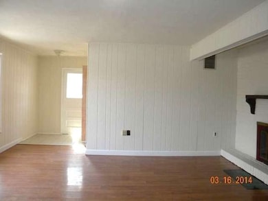 57 Riverview Ct, Oswego, IL 60543 - photo 5