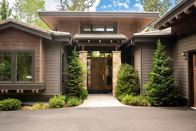 7-web-or-mls-6-27-25 61345 Tam McArthur