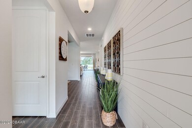 2 foyer