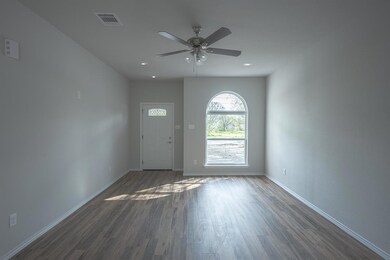 893 Chase Ave, Cleburne, TX 76031 - photo 3