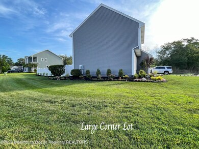703 Stephanie Ct, Forked River, NJ 08731 - photo 2