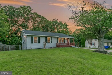 2126 Boxwood Cir, Bryans Road, MD 20616 - photo 2