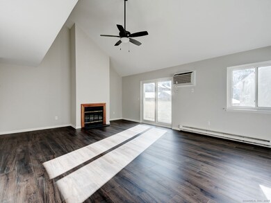 136 Pembroke Rd unit 9-78, Danbury, CT 06811 - photo 6