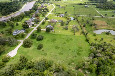 1022 Riverview Ranch Dr, Brazoria, TX 77422 - photo 5