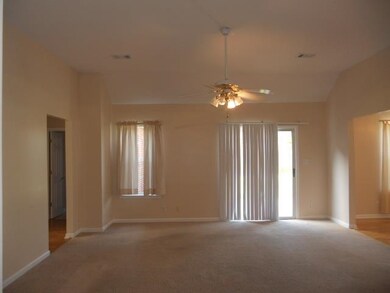 105 Ivey Ct, Warner Robins, GA 31088 - photo 2