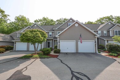 19 Summer Snow Ln, Bedford, NH 03110 - photo 4