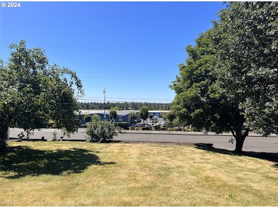 1904 E 5th St, Vancouver, WA 98661 - photo 2