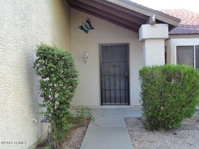 023-330161 Front Entry