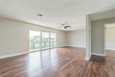 251 Palm Dr unit 251-2, Naples, FL 34112 - photo 6
