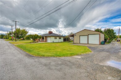 2314 Initial Ave, Enumclaw, WA 98022 - photo 2