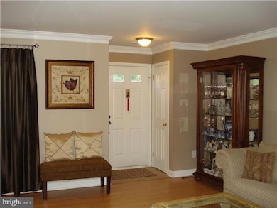 231 Wyndham Place, Trenton, NJ 08691 - photo 6