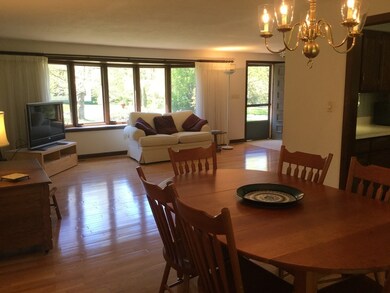 4 S Orchard Dr, Amherst, MA 01002 - photo 7