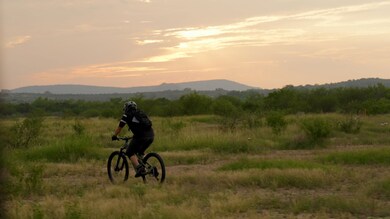 Tx-55, Uvalde, TX 78801 - photo 7