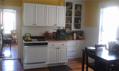 15 Glendale Ave, Providence, RI 02906 - photo 4