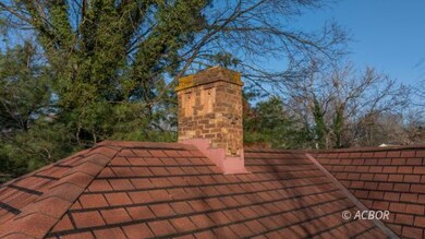 214 W State St, Athens, OH 45701 - photo 4