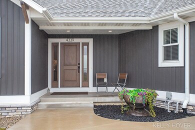 4339 Mason St, Zeeland, MI 49464 - photo 3