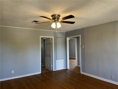 1020 Brockenbraugh Ct unit D, Metairie, LA 70005 - photo 4