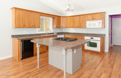 4399 Frontier Ave, Portage, MI 49024 - photo 5