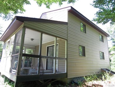 519 W Country Place Dr, Tobyhanna, PA 18466 - photo 3