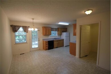 81 Fox Creek Ct, Manchester, TN 37355 - photo 5