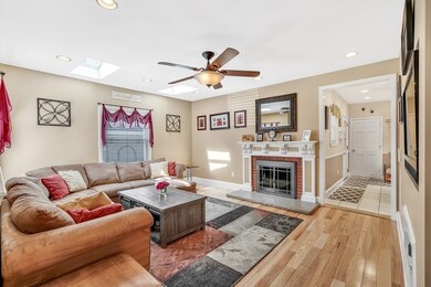 68 Warner St, Hudson, MA 01749 - photo 6