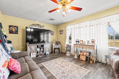 7187 N Highway 501, Latta, SC 29565 - photo 2