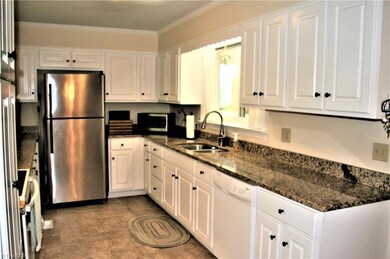 930 Sherwood Ave, Asheboro, NC 27205 - photo 5