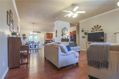 1001 Eagle Cliff Dr, Norman, OK 73072 - photo 4