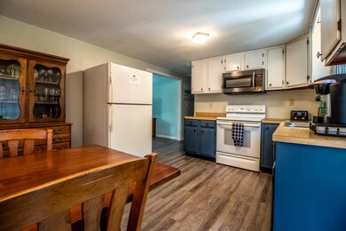 112 Knox Ln, Berwick, ME 03901 - photo 6