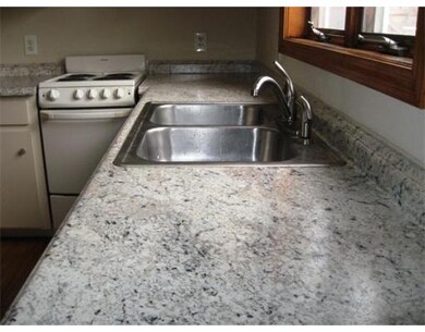 75 Arnold St unit R, Methuen, MA 01844 - photo 6