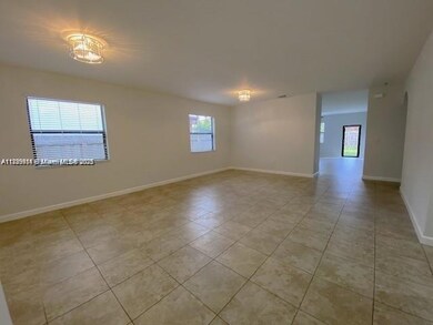 15415 SW 175th St, Miami, FL 33187 - photo 4