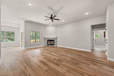 8 Drummore Dr, Bella Vista, AR 72715 - photo 2