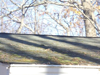 1082 Maple Lake Dr, Bushkill, PA 18324 - photo 2