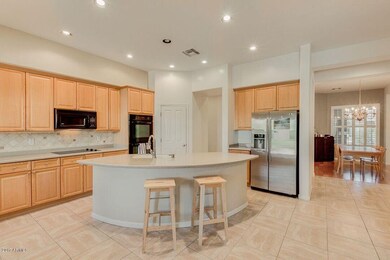Louis_Kitchen1