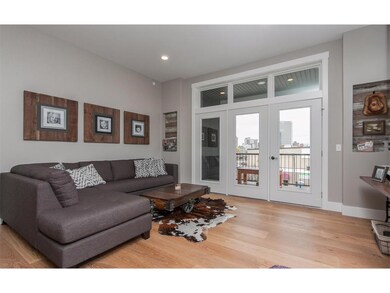 329 12th St SW unit 404, Cedar Rapids, IA 52404 - photo 7